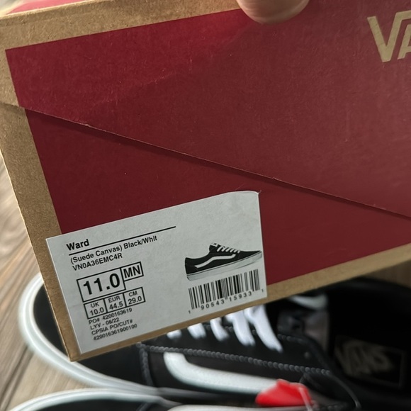 Vans Ward Sneakers Black White Retro Suede Canvas Mens 11 NEW in box lace up - Picture 4 of 4